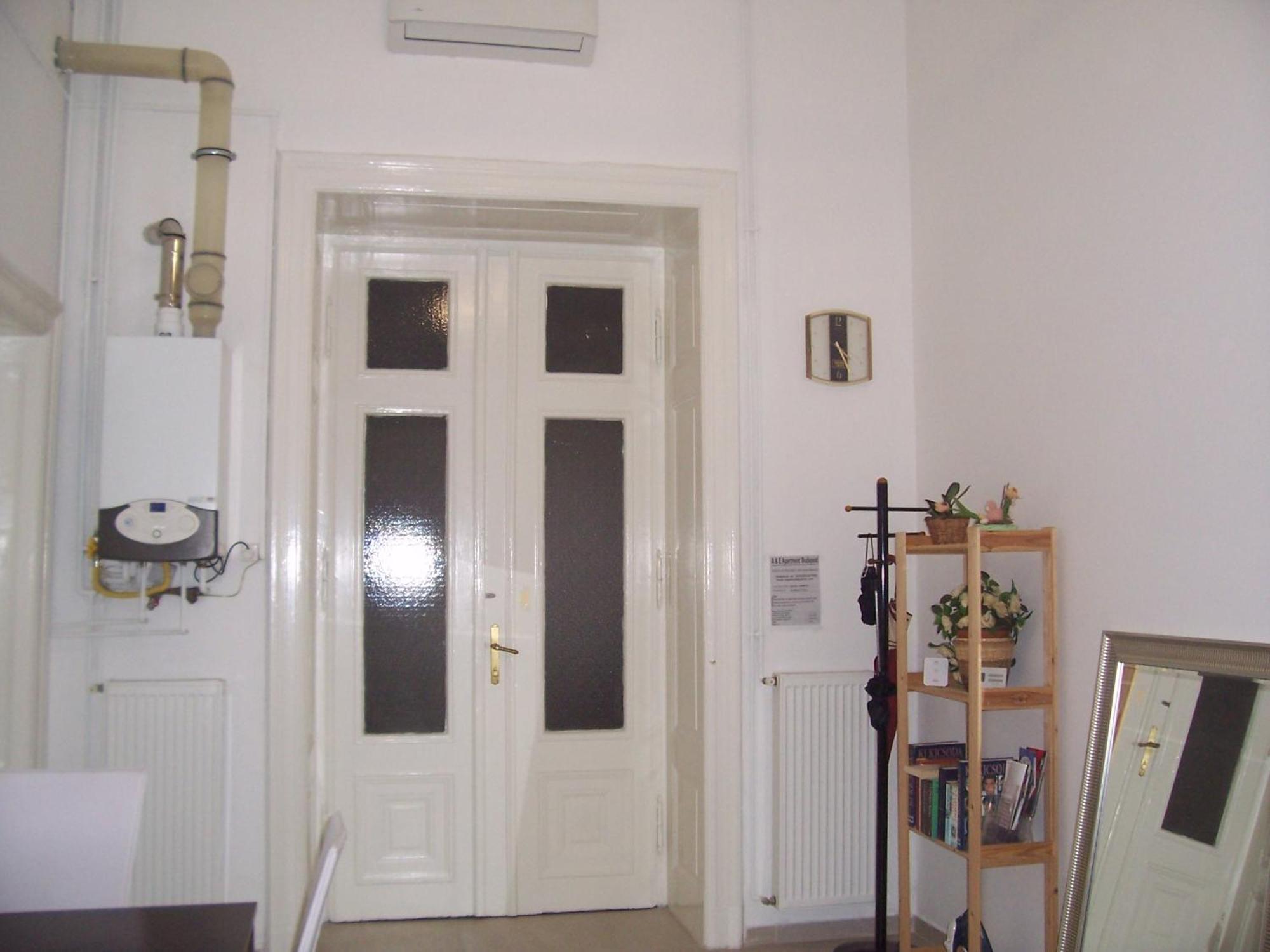 A & E Apartment Budapest Exterior photo
